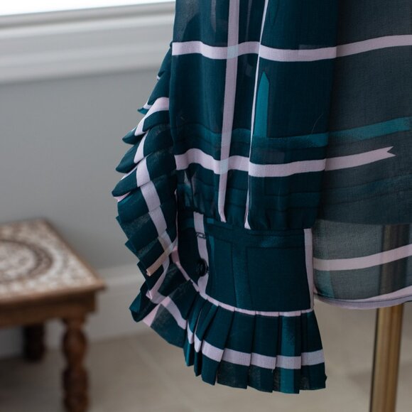 Cabi Cake Ruffle Blouse Style 3948 Plaid Pink Green Size L - Picture 11 of 16